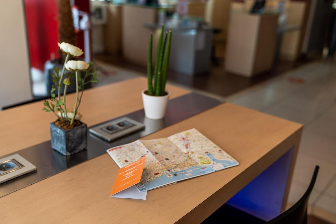 Easyhotel Nice Old Town Luaran gambar